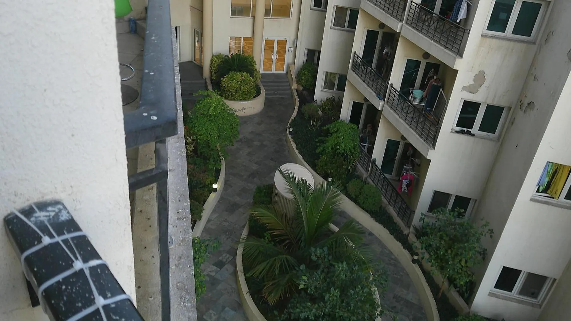 Ruby Star Hostel Dubai F 4 R 2-3